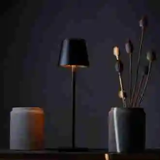 Elegant Square Base Table Lamp